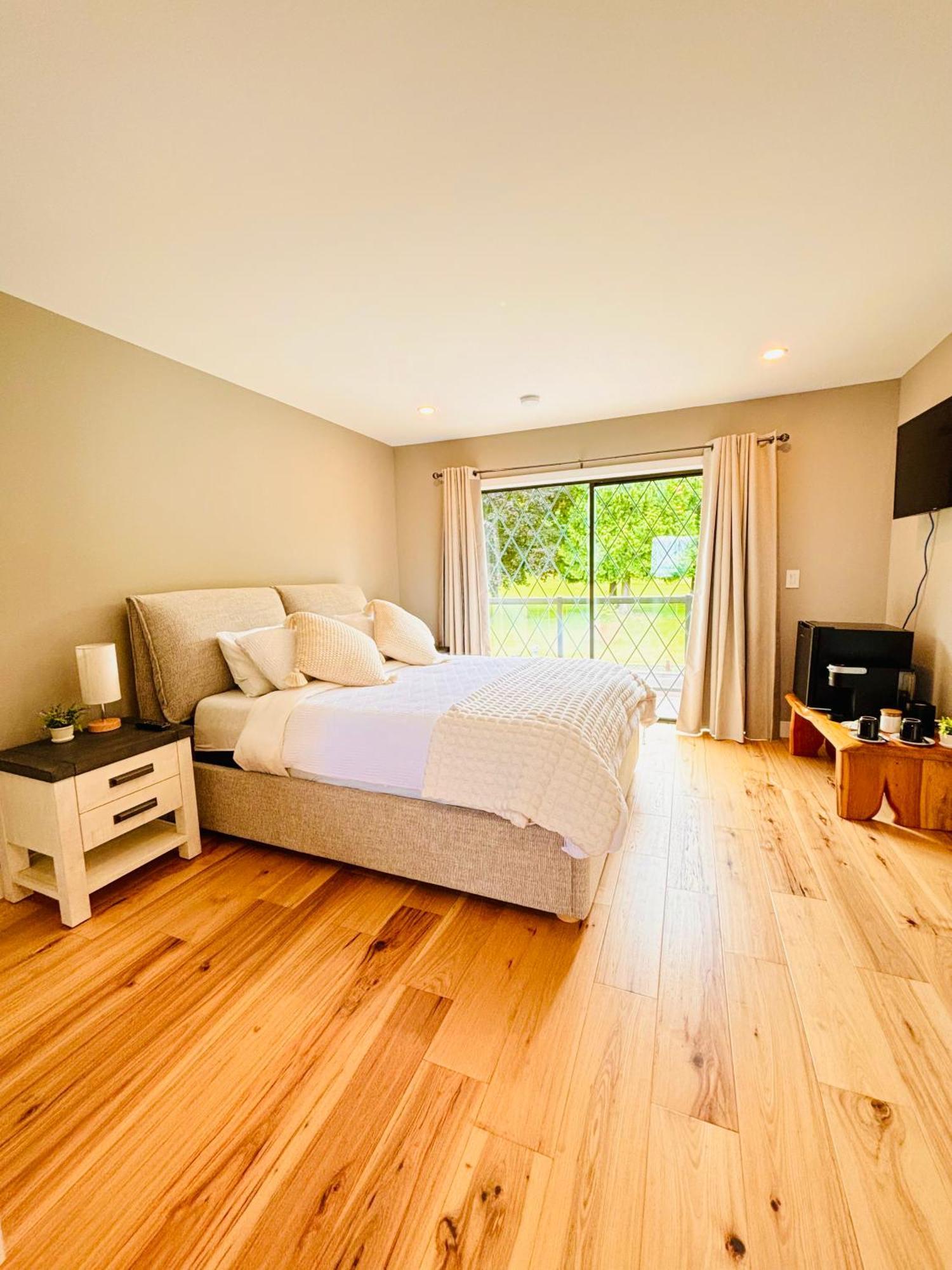 Oceanside Manor - Fancy Room - Golf Course & Beach View ควาลิคุมบีช ภายนอก รูปภาพ